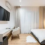 Crystal 3bdr In Center 부쿠레슈티