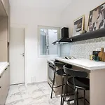 Crystal 3bdr In Center 부쿠레슈티