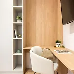 Crystal 3bdr In Center 아파트 *
