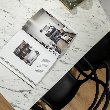 Crystal 3bdr In Center Апартаменты