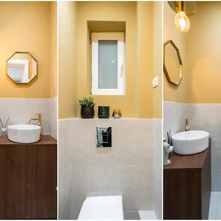 Crystal 3bdr In Center