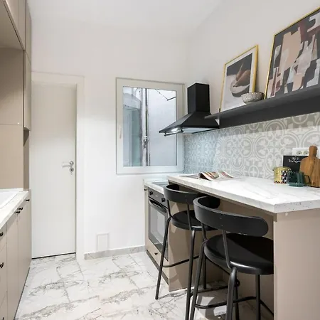 Crystal 3bdr In Center Bucharest