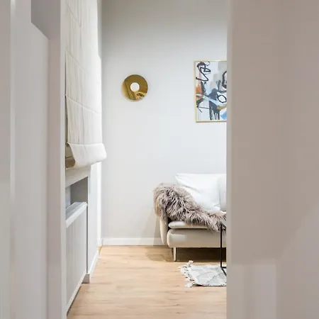 Crystal 3bdr In Center Апартаменты