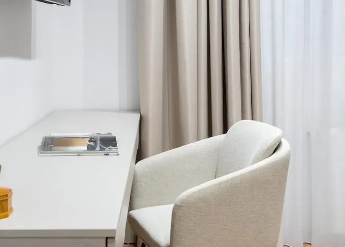 Apartman Crystal 3bdr In Center Bukarest