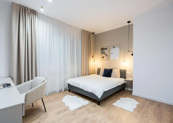 Crystal 3bdr In Center Apartman Bukarest