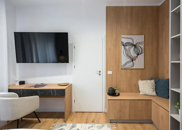 Crystal 3bdr In Center * Bukarest