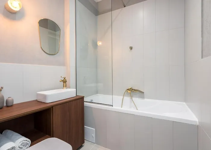 Crystal 3bdr In Center Appartement